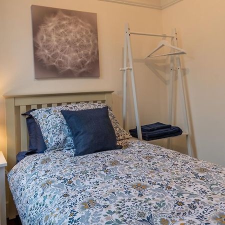 Kent Cottage - Town Centre, With Parking Kendal Esterno foto