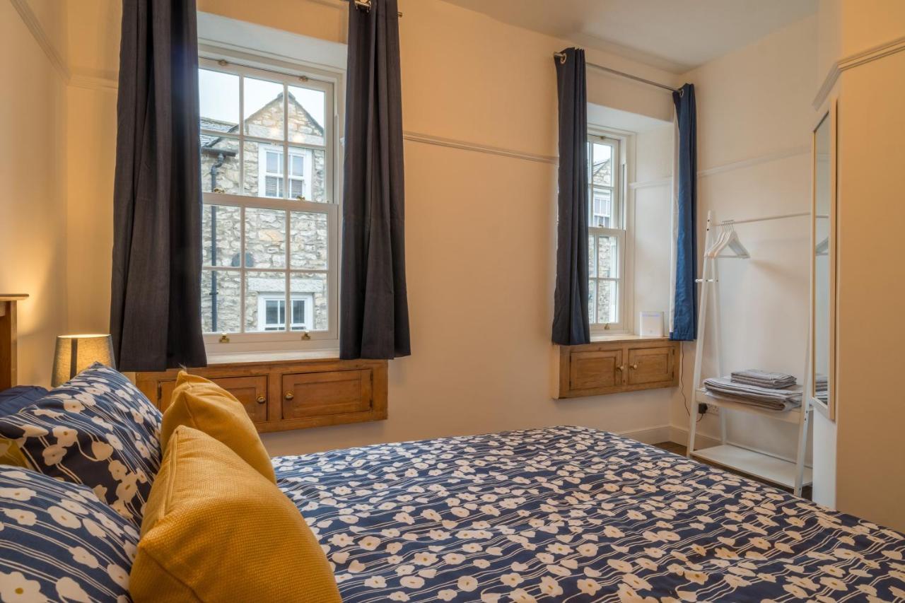 Kent Cottage - Town Centre, With Parking Kendal Esterno foto