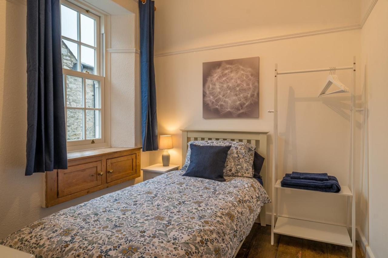 Kent Cottage - Town Centre, With Parking Kendal Esterno foto