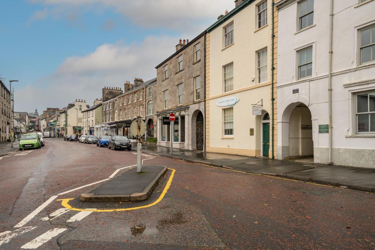 Kent Cottage - Town Centre, With Parking Kendal Esterno foto